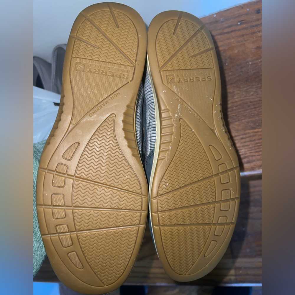 sperrys - Picture 2 of 2